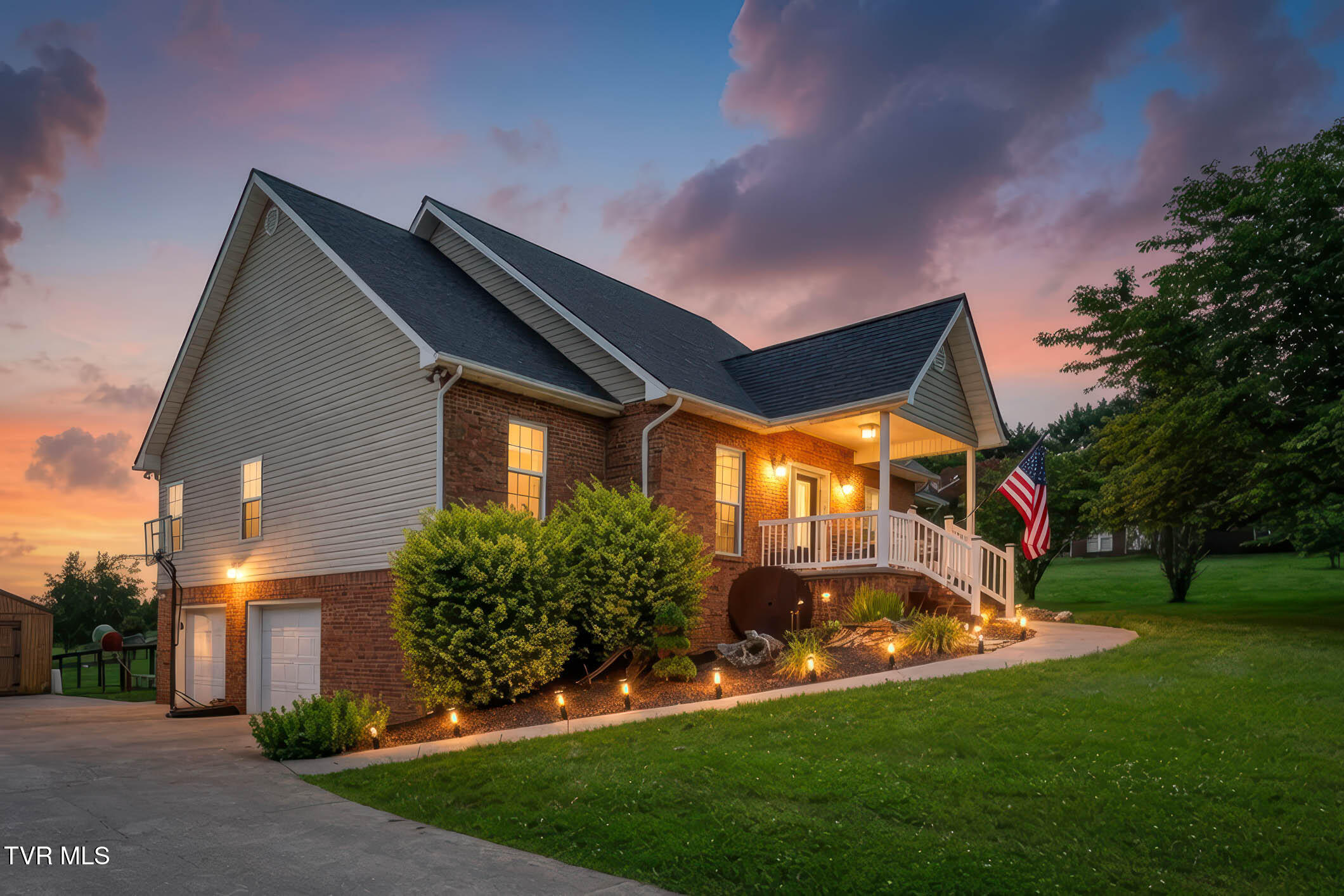 264 Hales Road Jonesborough, TN 37659 - Photo 2 of 86 264 Hales Rd (1 of 86)