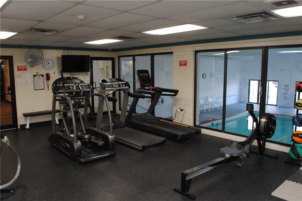 5600 Munhall Road, Unit 907 Pittsburgh, PA 15217 - Photo 24 of 25 Gallery Image 24