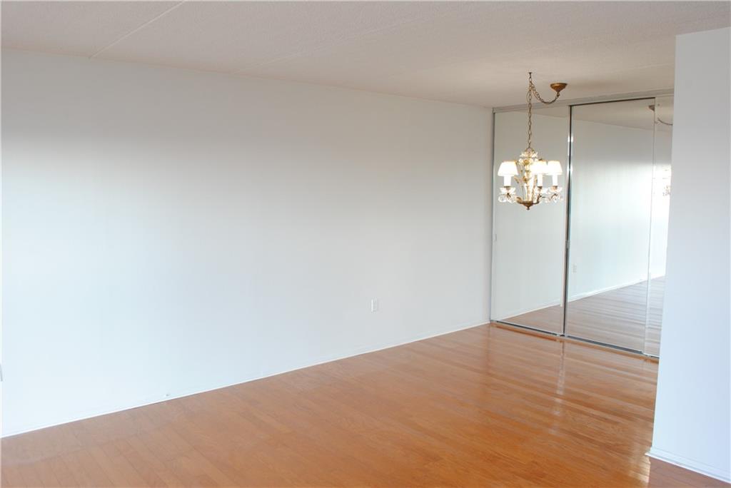 5600 Munhall Road, Unit 907 Pittsburgh, PA 15217 - Photo 5 of 25 Gallery Image 5