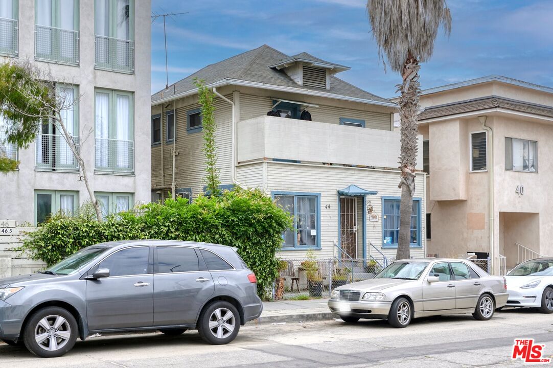 44 Rose Avenue Venice, CA 90291 - Photo 1 of 33 a car parked in front of a house