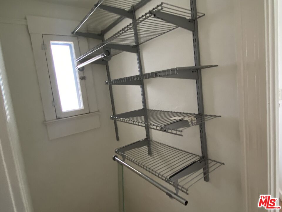 44 Rose Avenue Venice, CA 90291 - Photo 22 of 33 a close view of a projector