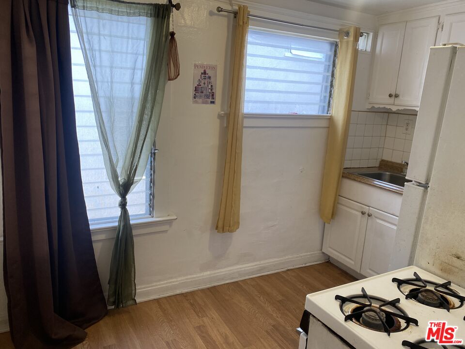 44 Rose Avenue Venice, CA 90291 - Photo 26 of 33 a view of a storage and utility room with a window