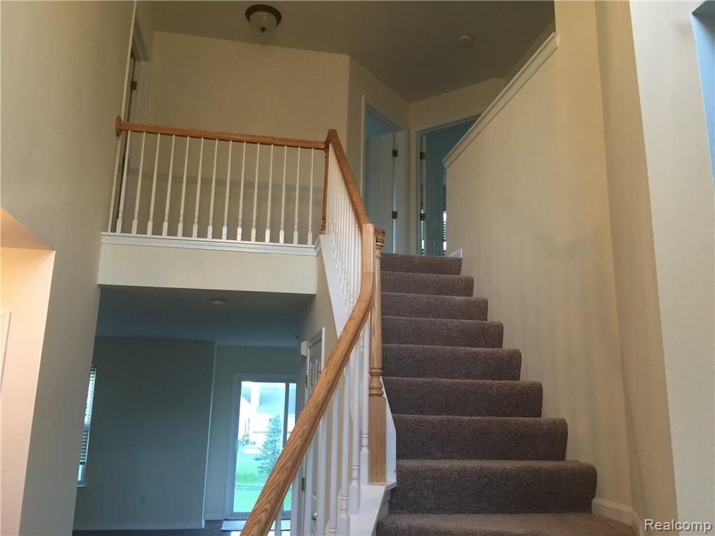 3651 Stratton Lane Howell, MI 48843 - Photo 4 of 29 image4.JPG
