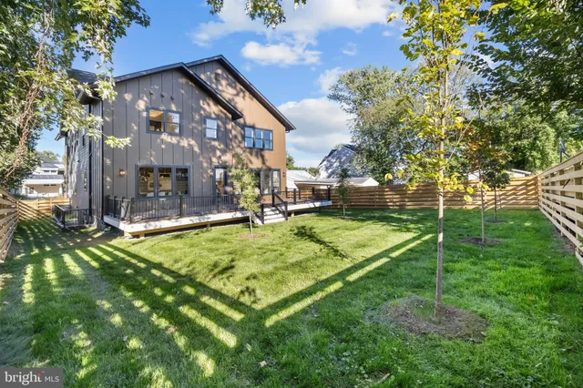 $2,365,000 | 1852 Griffith Road, Falls Church, VA 22043