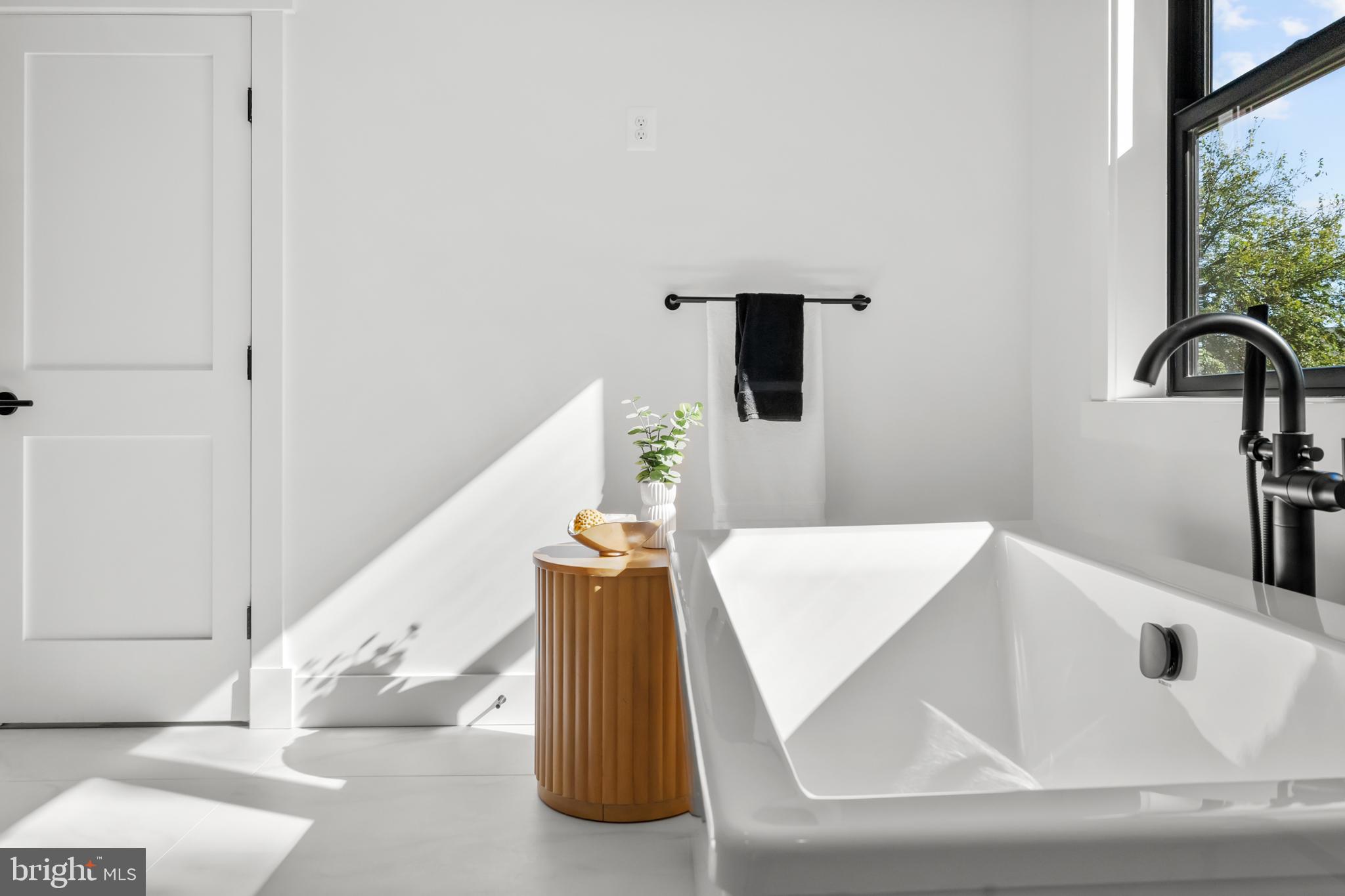 1852 Griffith Road Falls Church, VA 22043 - Photo 67 of 110