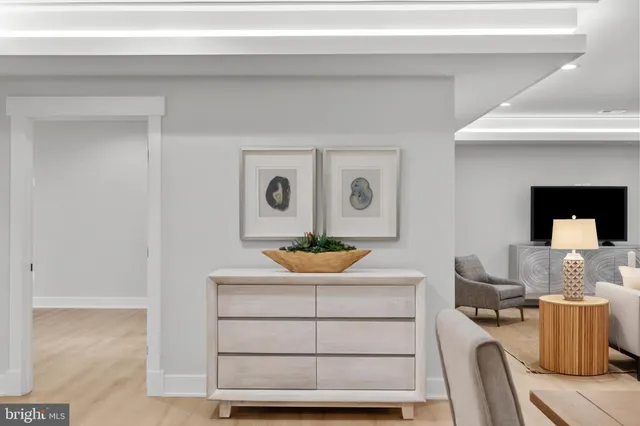 $2,365,000 | 1852 Griffith Road, Falls Church, VA 22043