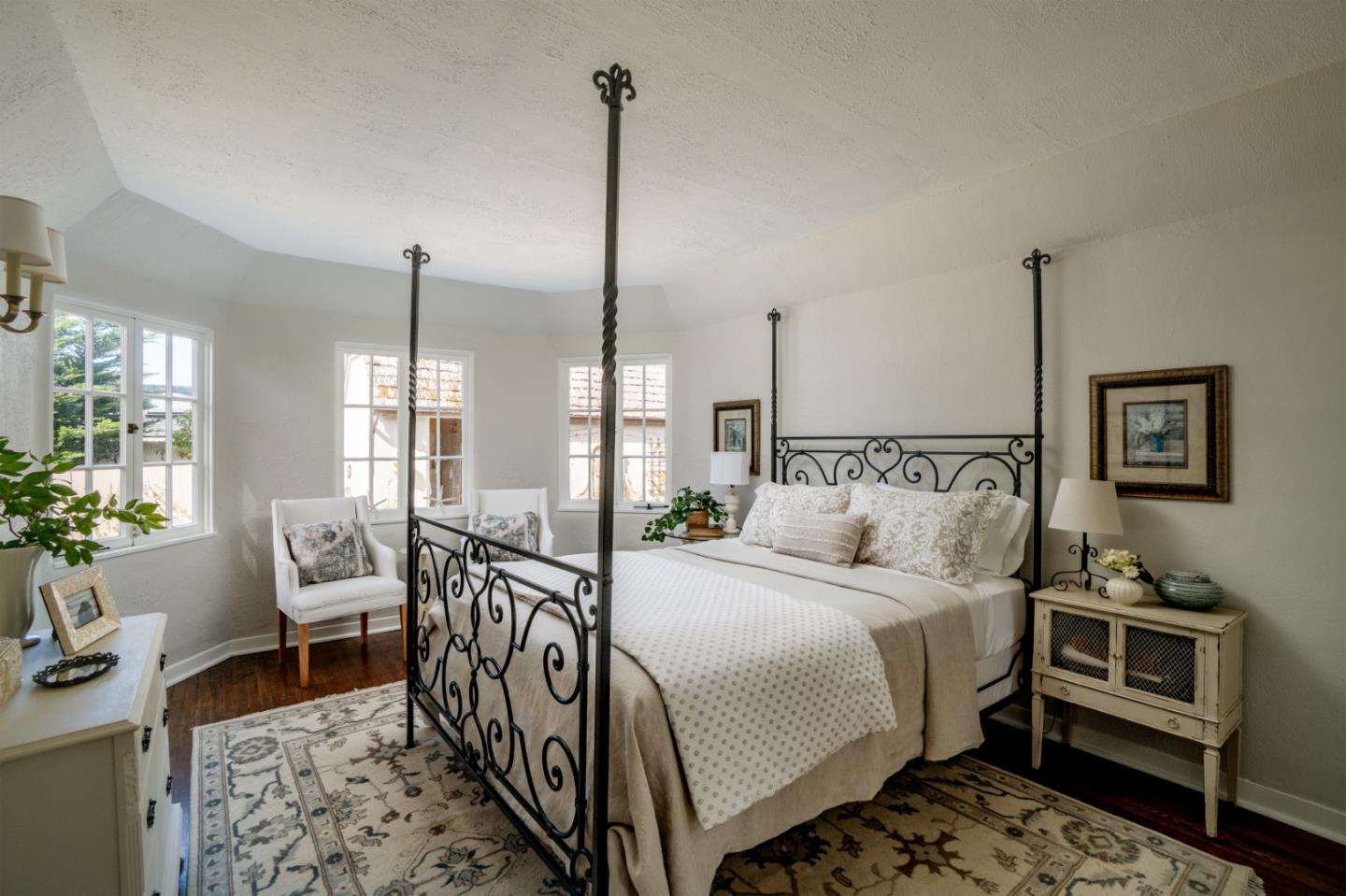 25148 Hatton Road Carmel, CA 93923 - Photo 18 of 33