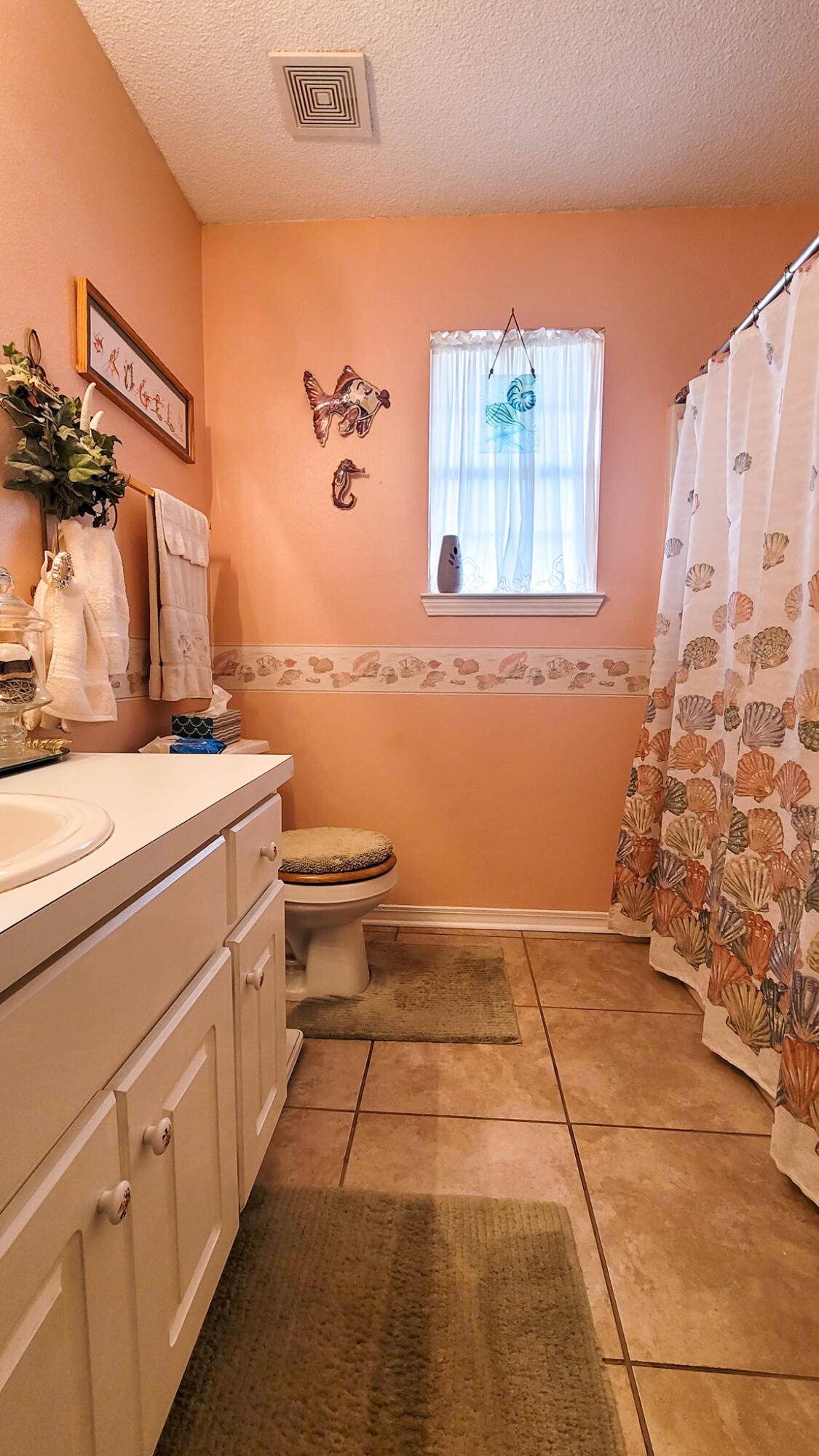 765 Randall Roberts Road Fort Walton Beach, FL 32547 - Photo 17 of 25 Full Bathroom