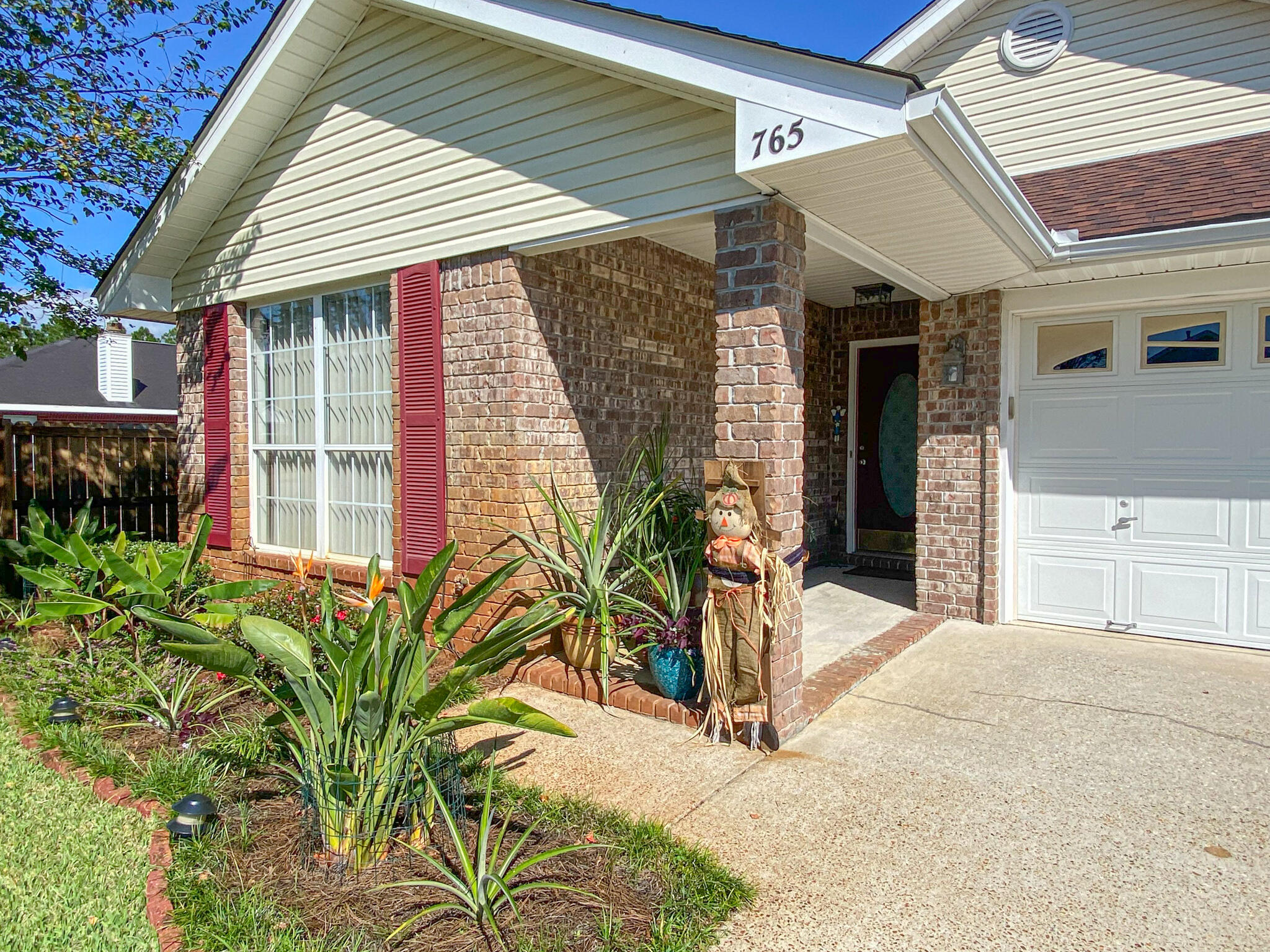 765 Randall Roberts Road Fort Walton Beach, FL 32547 - Photo 4 of 25 Front