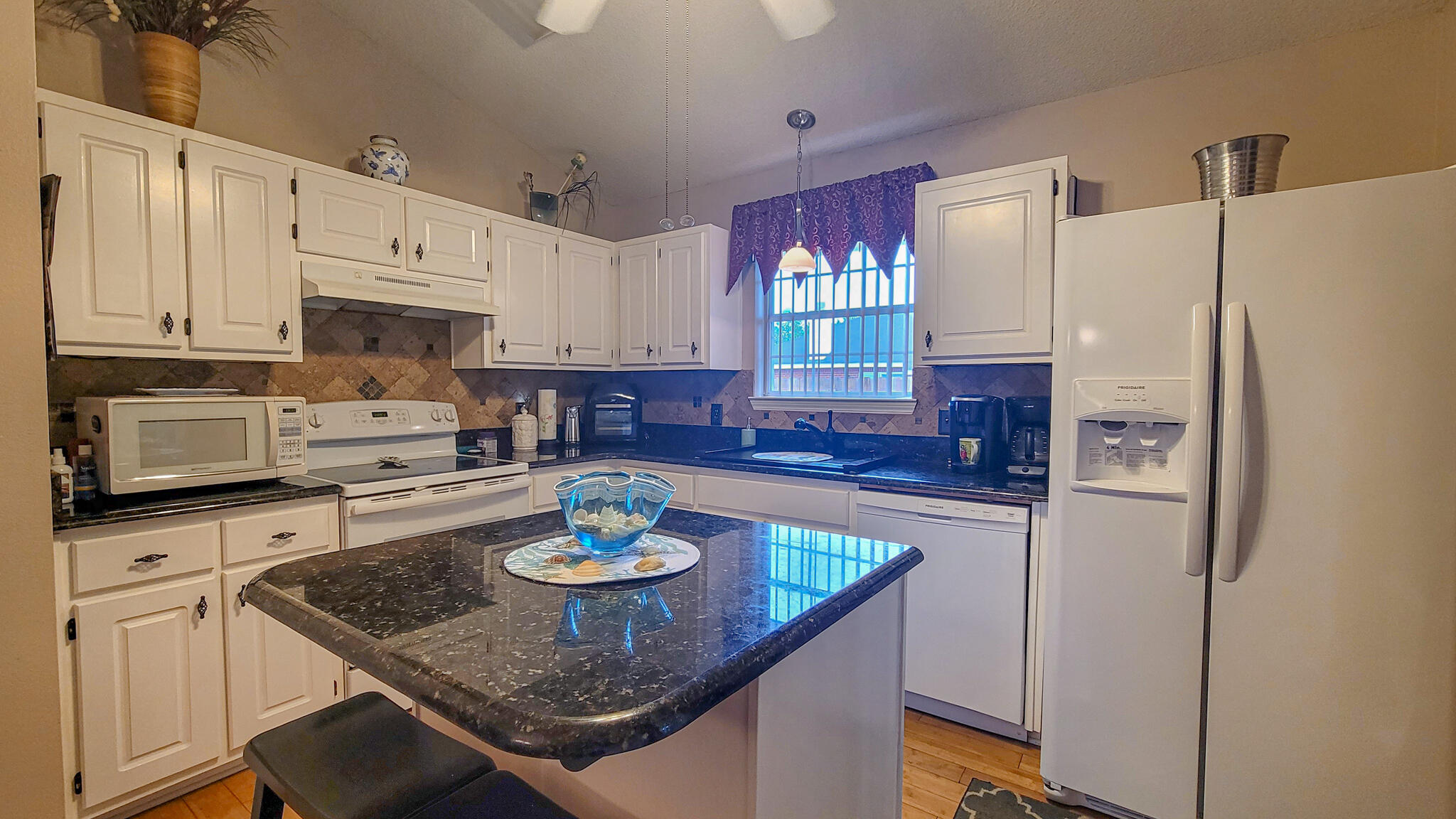 765 Randall Roberts Road Fort Walton Beach, FL 32547 - Photo 10 of 25 Kitchen