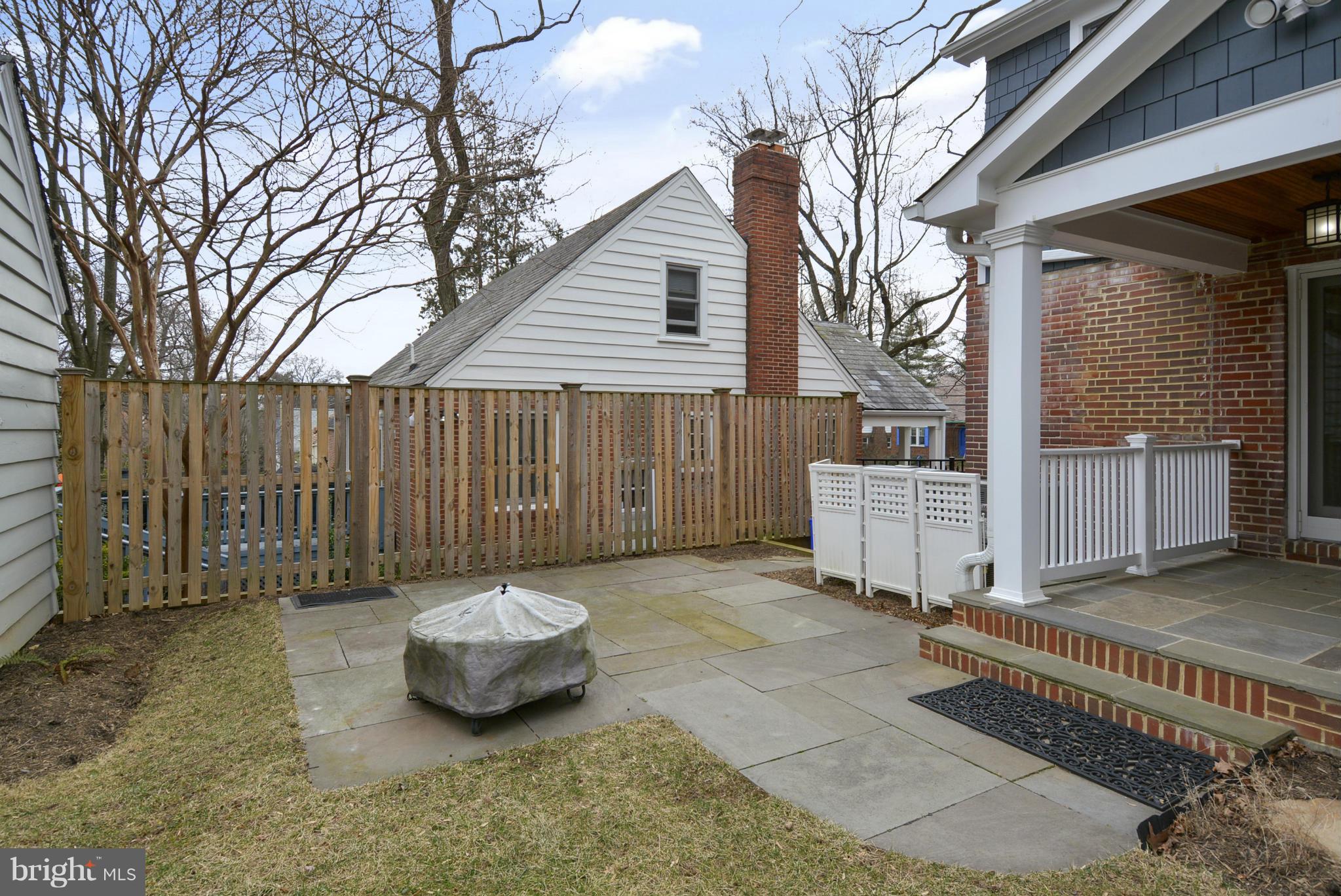 8217 Cedar Street Silver Spring, MD 20910 - Photo 25 of 28 Exterior (General)