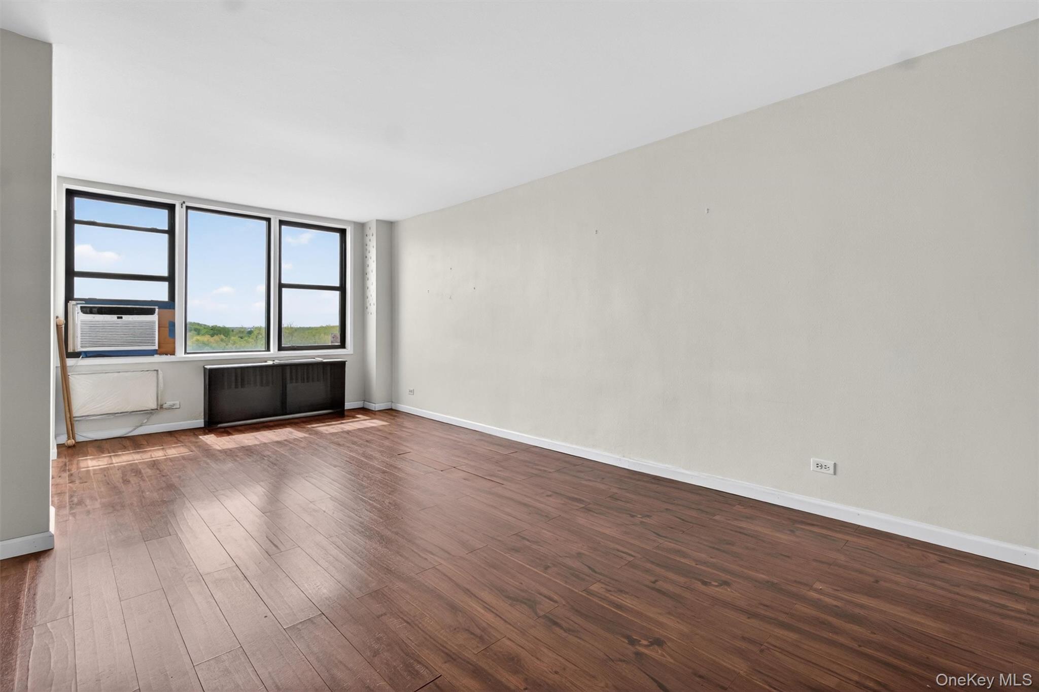 3121 Middletown Road, Unit 7L Bronx, NY 10461 - Photo 14 of 33