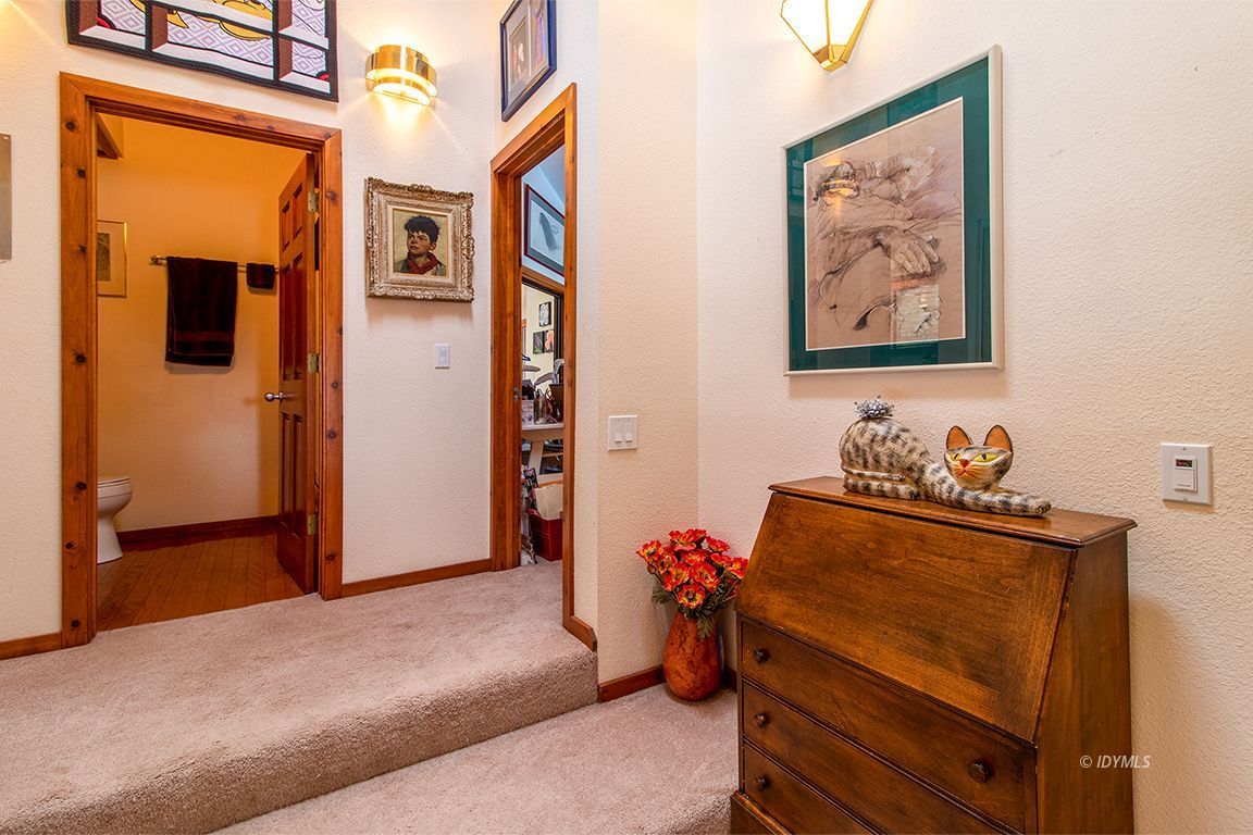 25440 Seneca Road Idyllwild, CA 92549 - Photo 47 of 68 Hallway to 3rd Bath + Loft Bedrooms