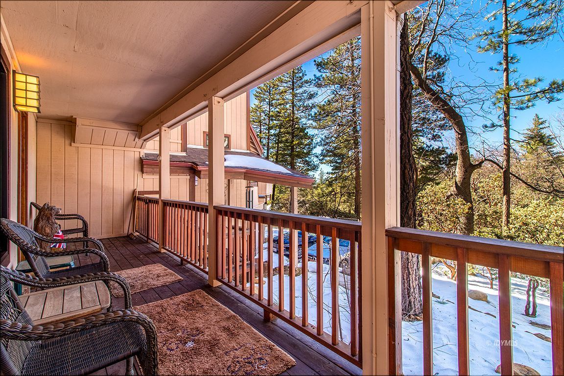 25440 Seneca Road Idyllwild, CA 92549 - Photo 54 of 68 a view of a balcony with chair