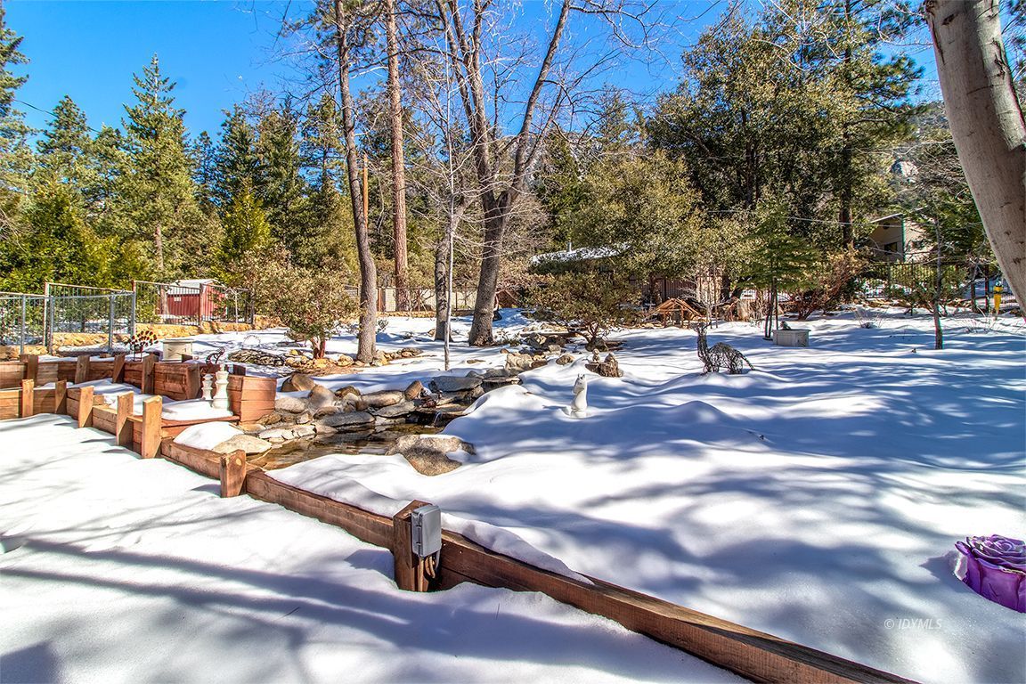 25440 Seneca Road Idyllwild, CA 92549 - Photo 60 of 68 a view of swimming pool with outdoor seating