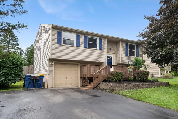 $199,700 | 1533 Elderberry Circle, Walworth, NY 14568