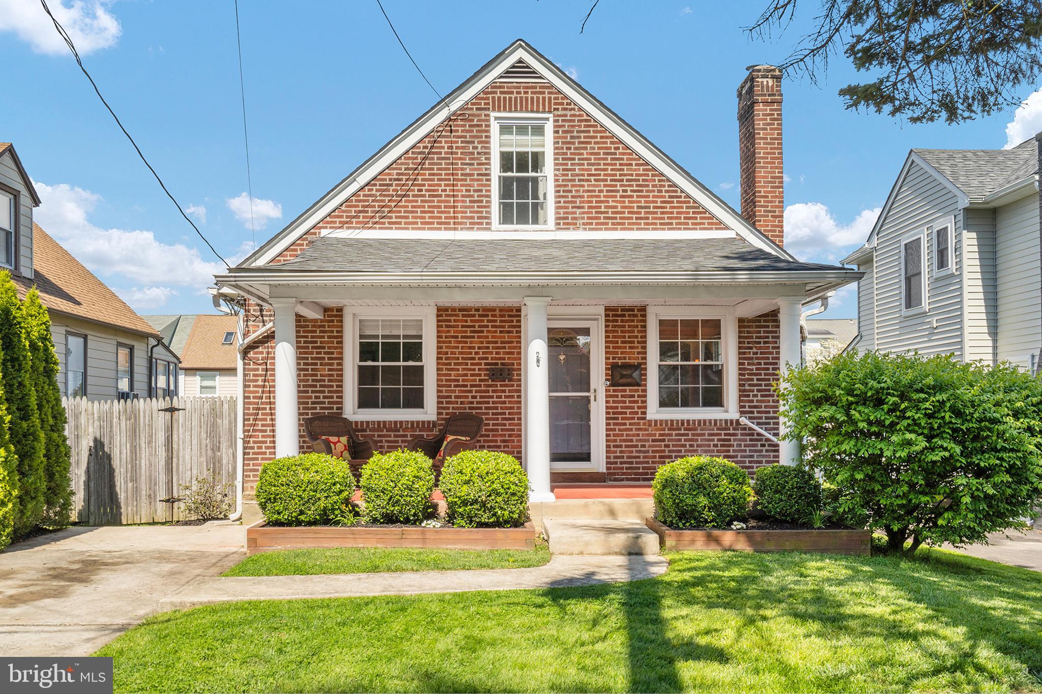111 Upland Road Havertown, PA 19083 - Photo 2 of 41