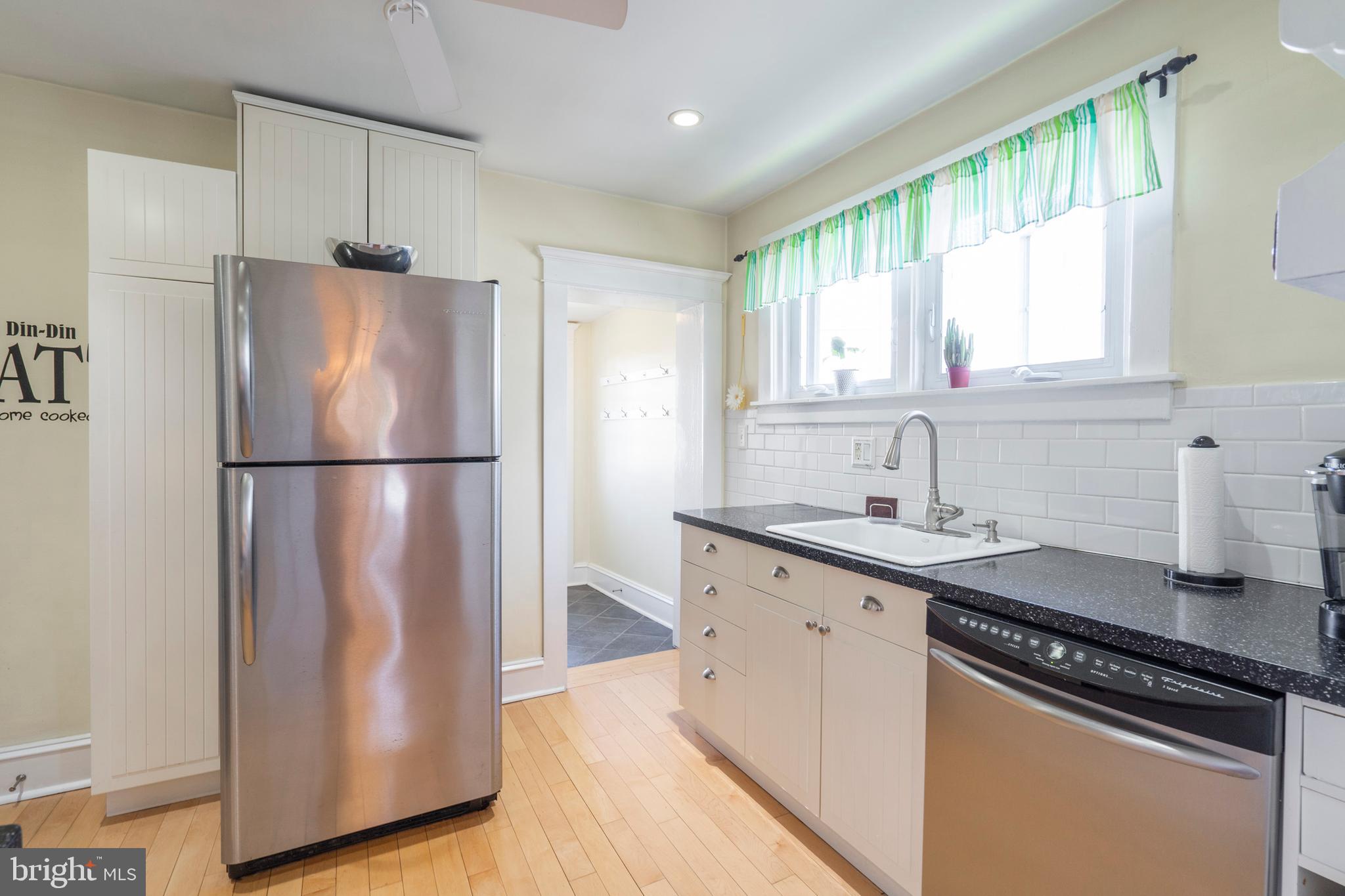 111 Upland Road Havertown, PA 19083 - Photo 13 of 41