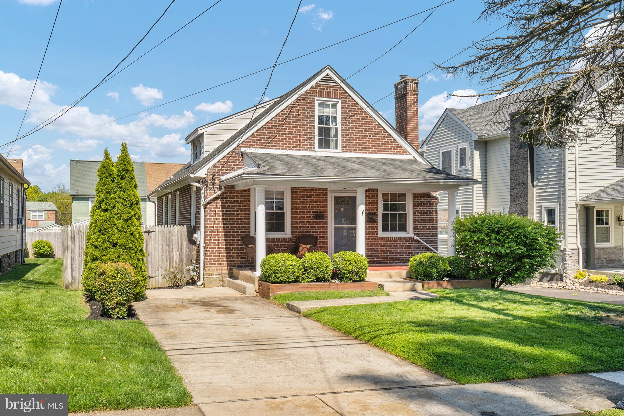 111 Upland Road Havertown, PA 19083 - Photo 3 of 41