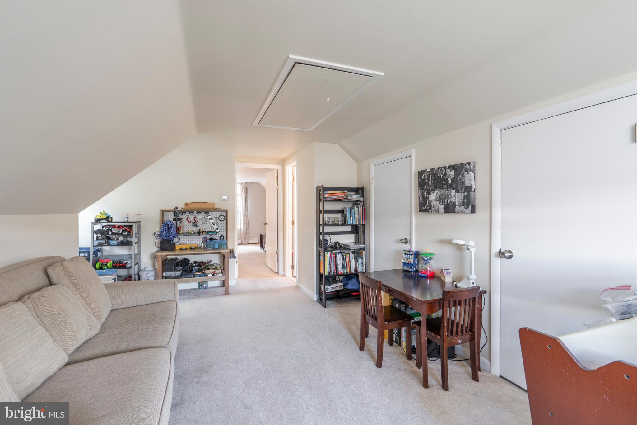 111 Upland Road Havertown, PA 19083 - Photo 27 of 41