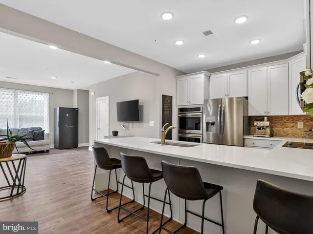 $625,000 | 55 Silverway Drive, Unit 48, Herndon, VA 20170