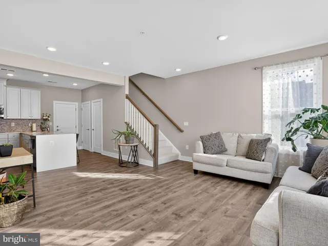 $625,000 | 55 Silverway Drive, Unit 48, Herndon, VA 20170