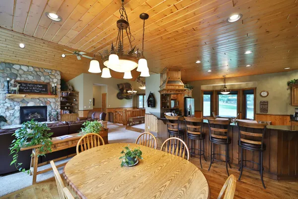 $999,900 | 11212 Leewood Lane, East Gull Lake, MN 56401