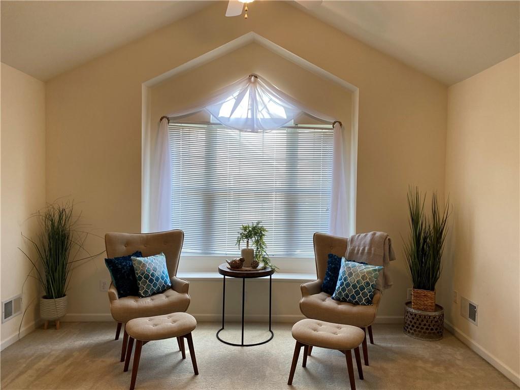 110 Rana Lane Gibsonia, PA 15044 - Photo 3 of 23 Gallery Image 3