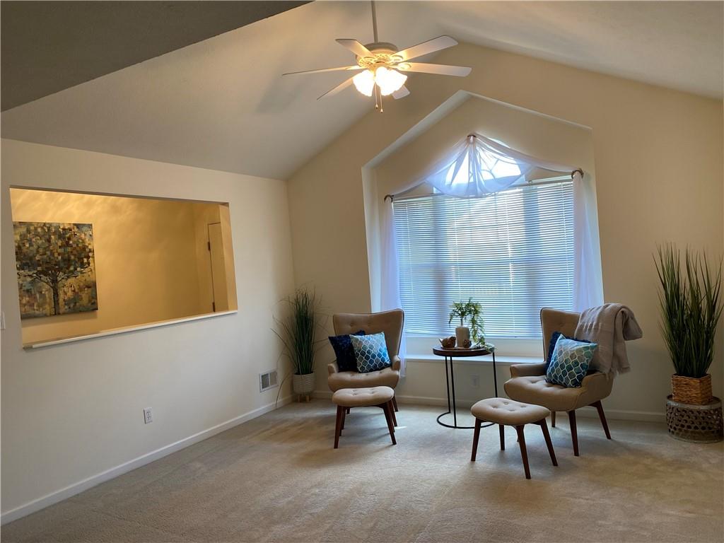 110 Rana Lane Gibsonia, PA 15044 - Photo 4 of 23 Gallery Image 4