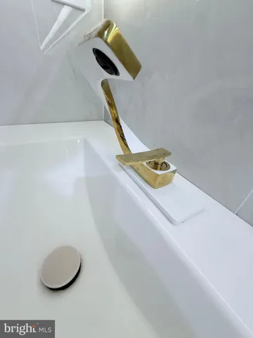 $294,500 | 233 South 58th Street, Philadelphia, PA 19139