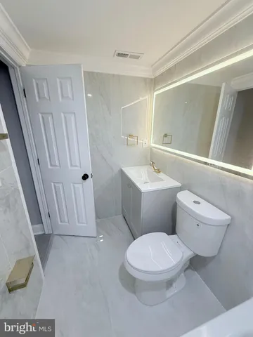 $294,500 | 233 South 58th Street, Philadelphia, PA 19139