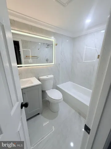 $294,500 | 233 South 58th Street, Philadelphia, PA 19139