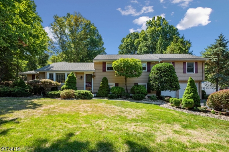 16 Glenwood Terrace, Bridgewater, NJ 08807 Compass