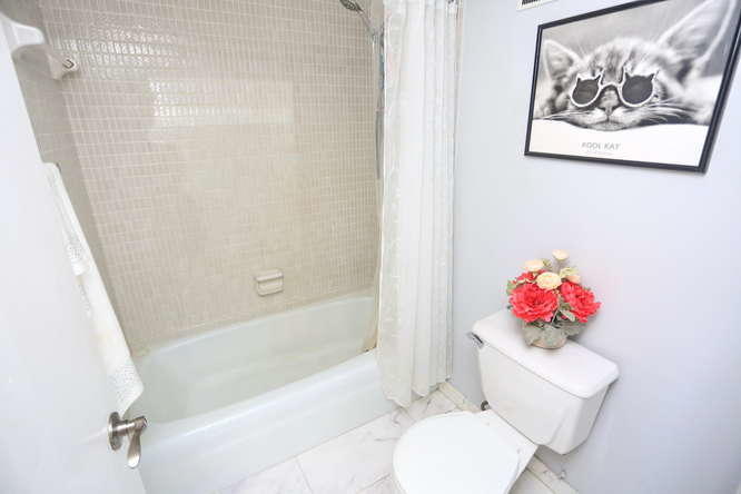 3 Royal Palm Way, Unit 306 Boca Raton, FL 33432 - Photo 20 of 43 Master Shower