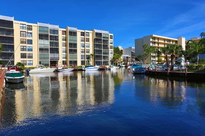 3 Royal Palm Way, Unit 306 Boca Raton, FL 33432 - Photo 36 of 43 Community View