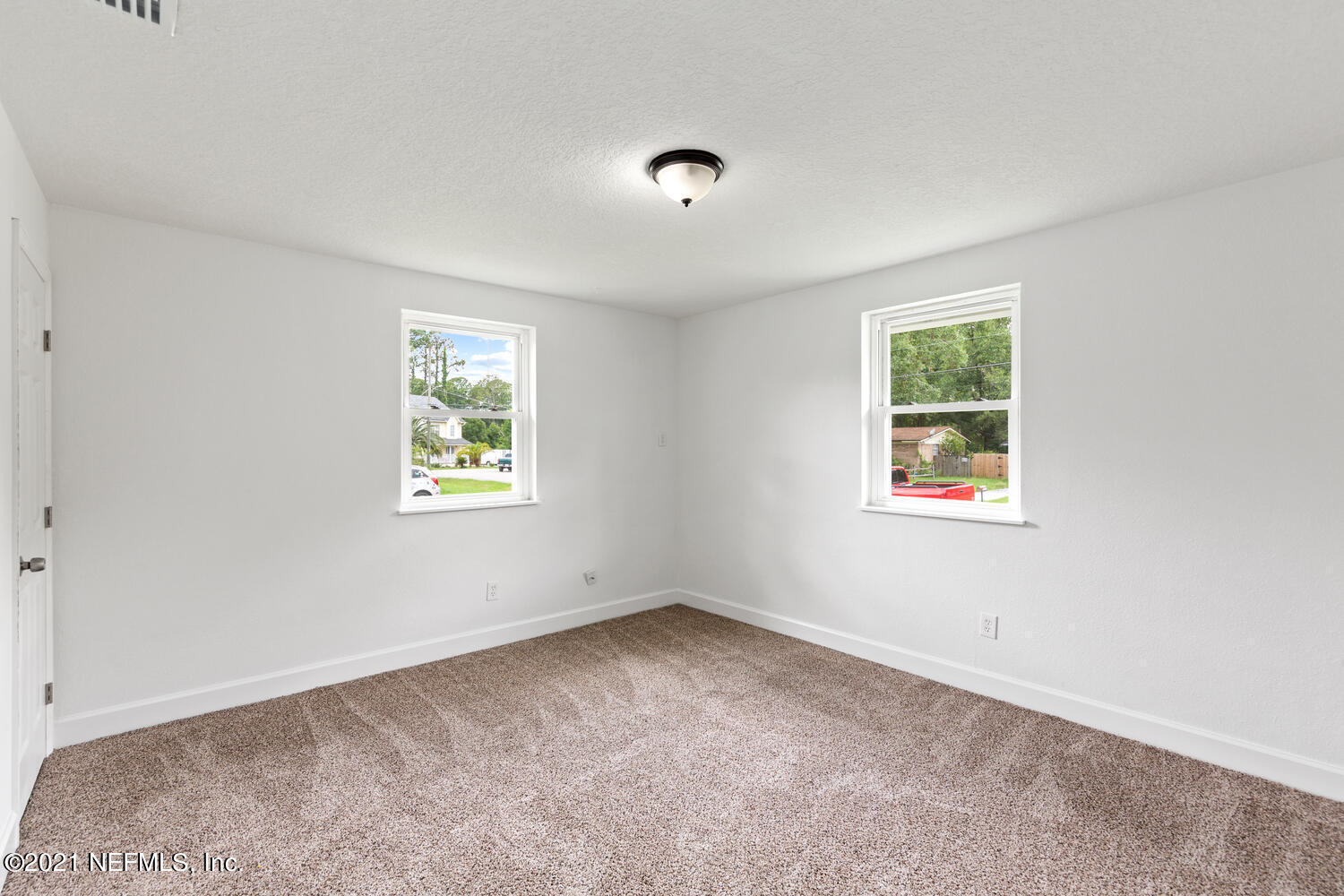 10320 Dobell Road Jacksonville, FL 32246 - Photo 15 of 18 A8896-012-011-1500x1000