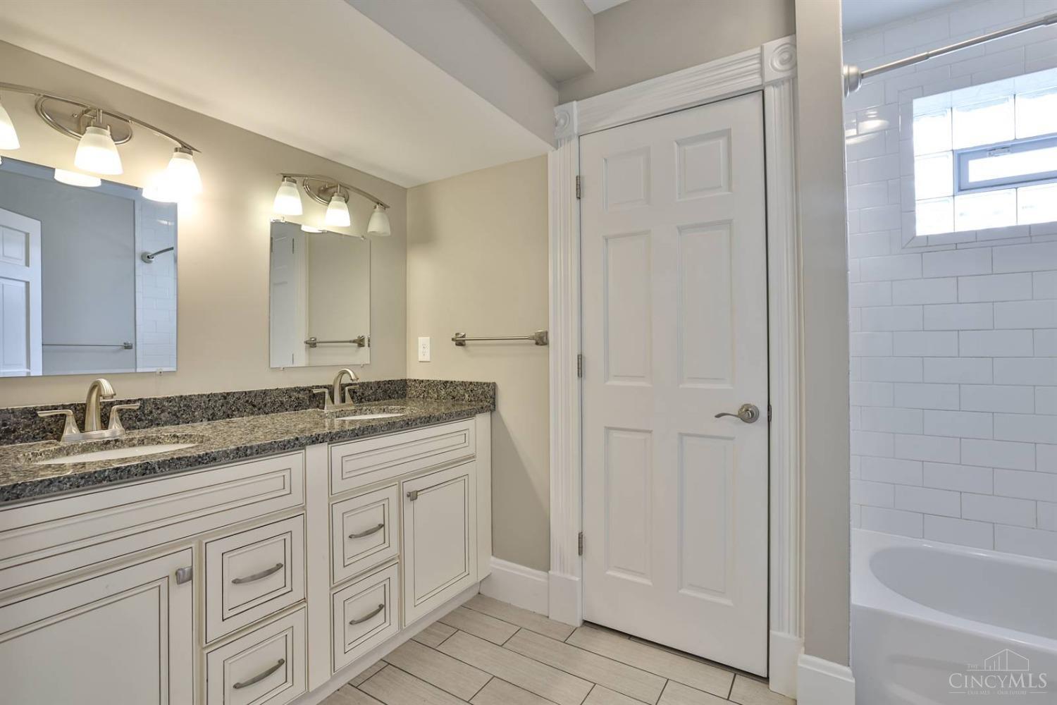 257 Compton Road Wyoming, OH 45215 - Photo 41 of 65