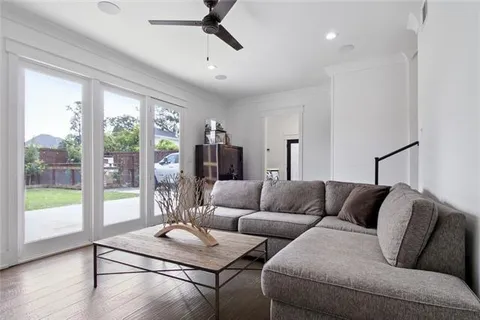 $3,950 | 437 Elmeer Avenue, Metairie, LA 70005