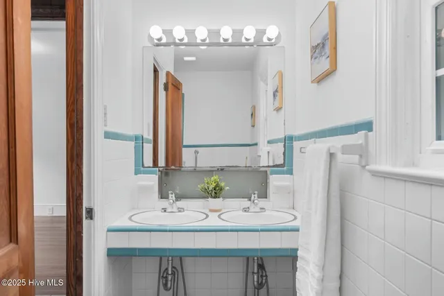 $220,000 | 701 East Nash Street, Spring Hope, NC 27882