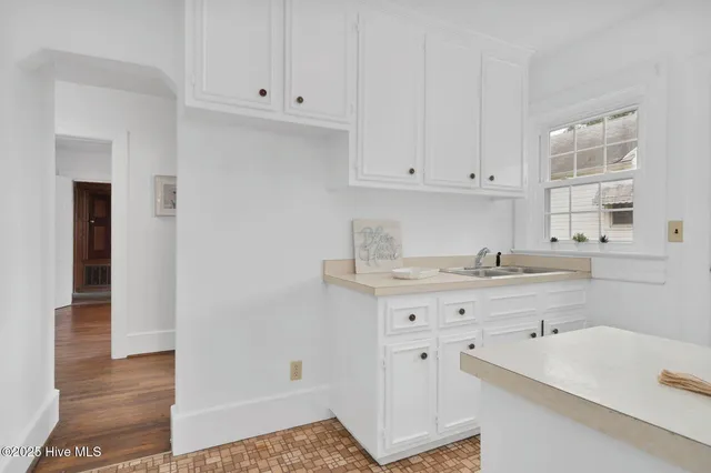 $220,000 | 701 East Nash Street, Spring Hope, NC 27882