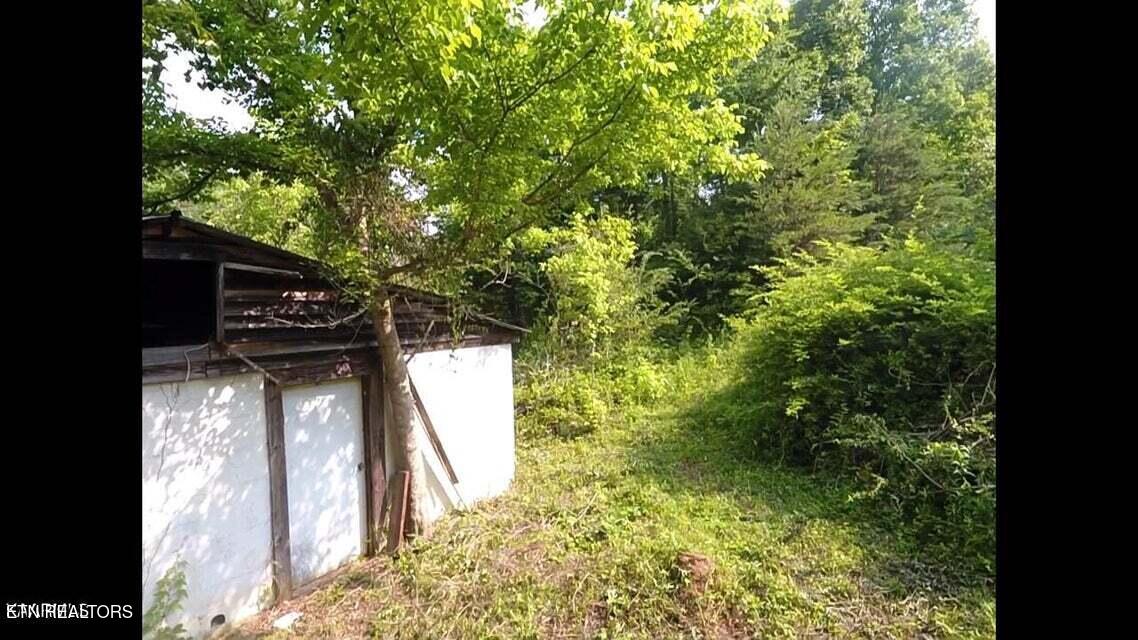 1503 Reliance Road Tellico Plains, TN 37385 - Photo 20 of 54 23