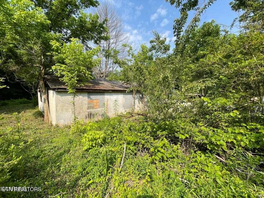 1503 Reliance Road Tellico Plains, TN 37385 - Photo 27 of 54 32