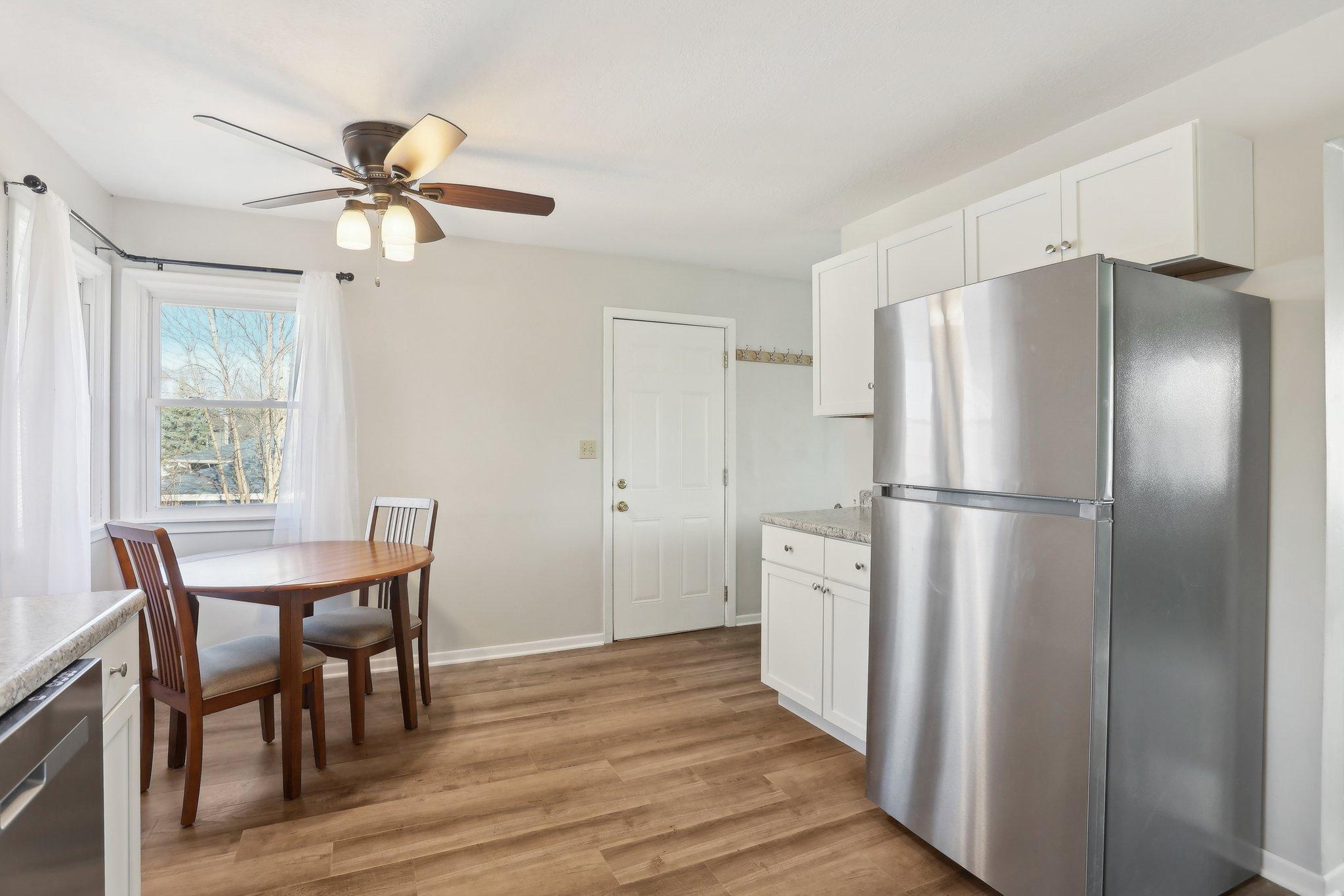 1939 County Rd B East Maplewood, MN 55109 - Photo 10 of 35 Gallery Image 10