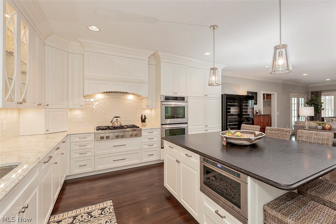 22688 Douglas Road Shaker Heights, OH 44122 - Photo 28 of 28 Luxury Open Floor Plan.