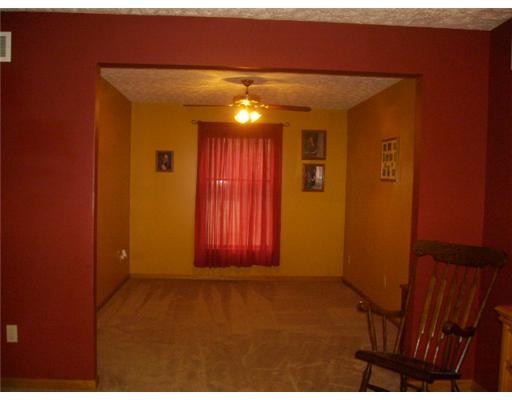 112 October Drive Butler, PA 16002 - Photo 6 of 17 Den/Family/Great Room.