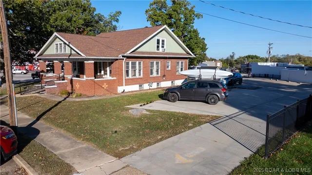 $259,900 | 9 Caulfield Avenue, Camdenton, MO 65020