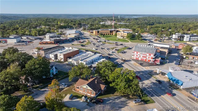 $259,900 | 9 Caulfield Avenue, Camdenton, MO 65020