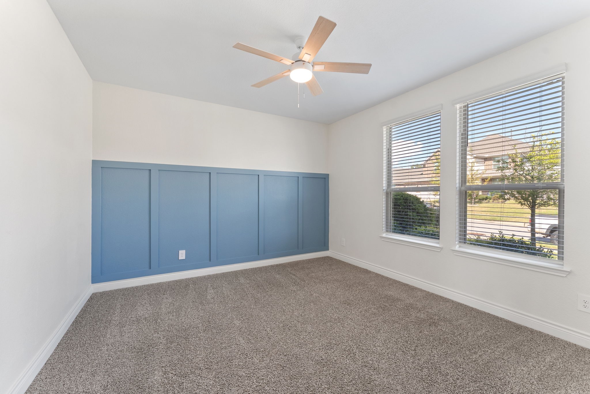 20151 Clear Rdg Lane Montgomery, TX 77316 - Photo 7 of 39 a view of an empty room with a window