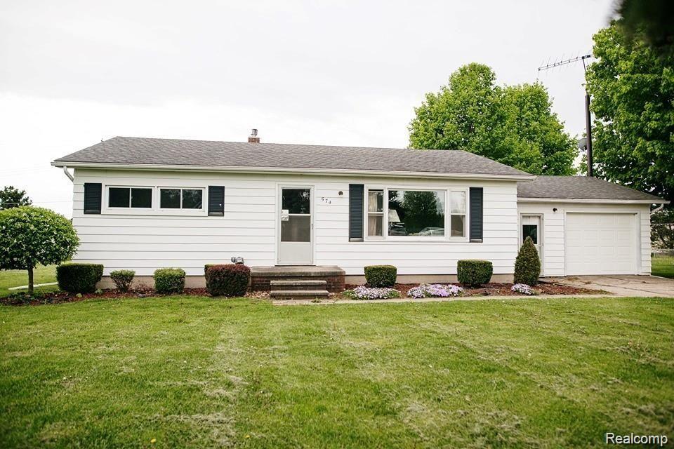 574 East Borland Road Imlay City, MI 48444 - Photo 1 of 9 GetMedia.jpg