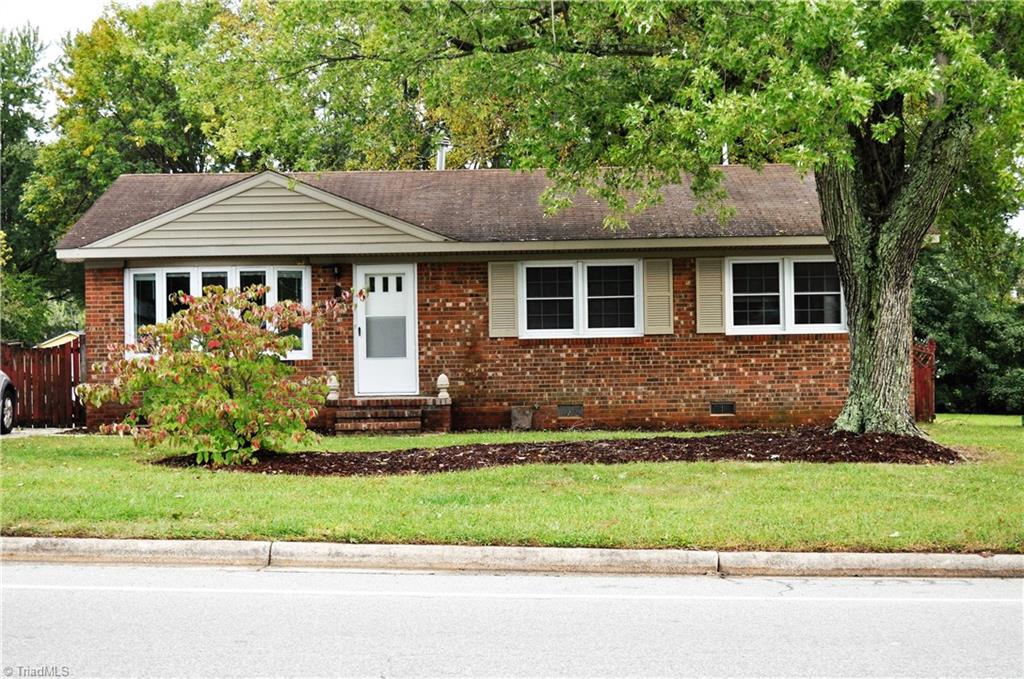 1411 West Meadowview Road Greensboro, NC 27403 - Photo 1 of 18 Front